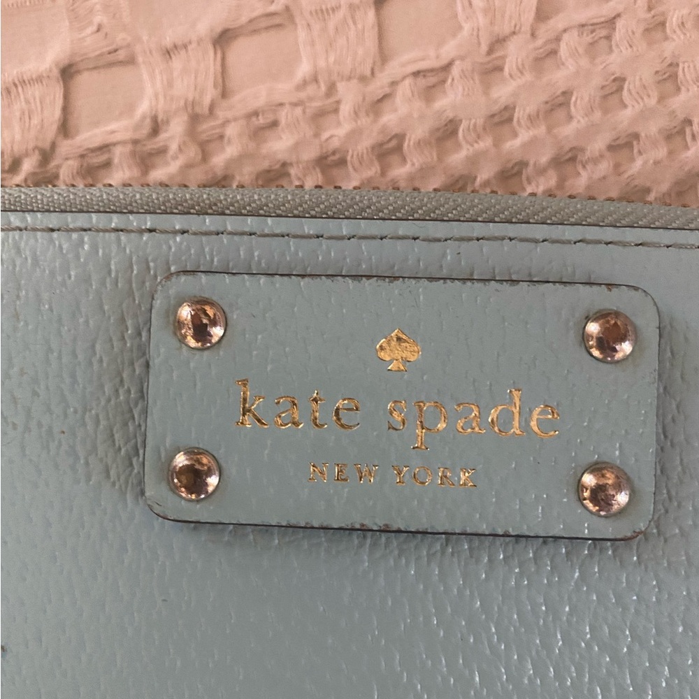 Kate Spade Wallet - Picture 2 of 7